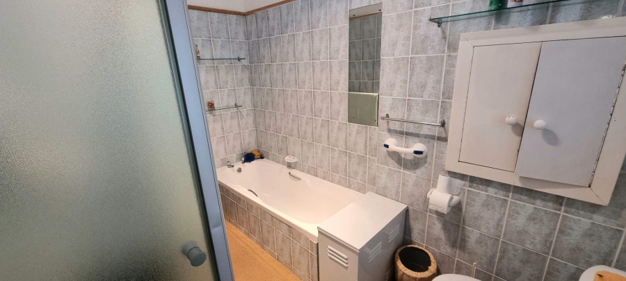 4 Bedroom Property for Sale in Dan Pienaar Free State